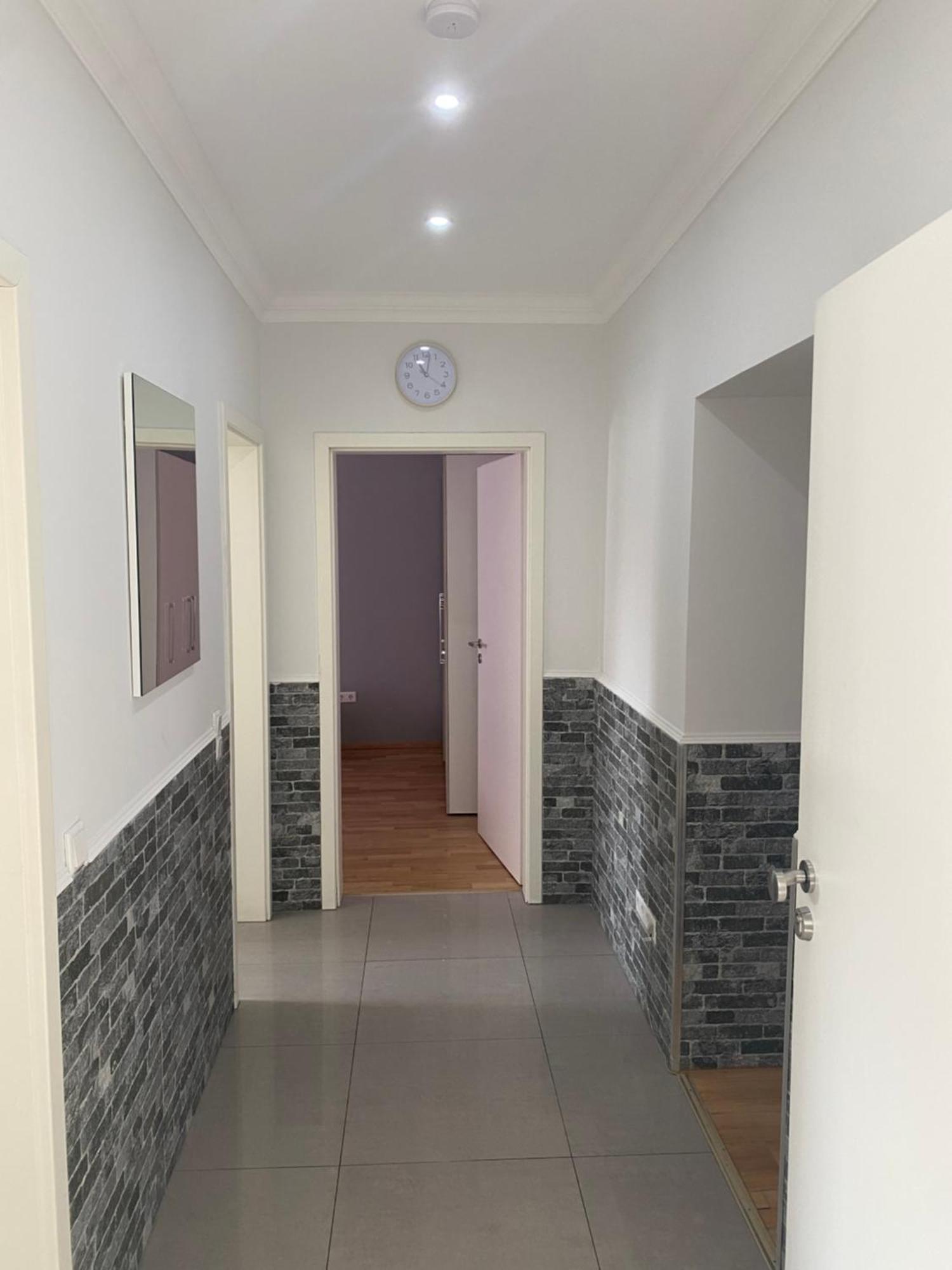 Zentrale 3 Zimmerwohnung Mit Kostenlosem Stellplatz * Heidelberg